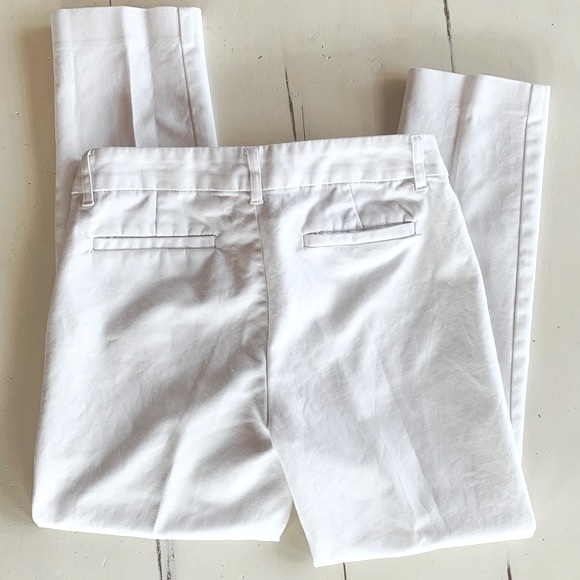 Willi Smith White Crop Pants - White Straight Leg Capris Pants - Size 4 - Picture 6 of 15